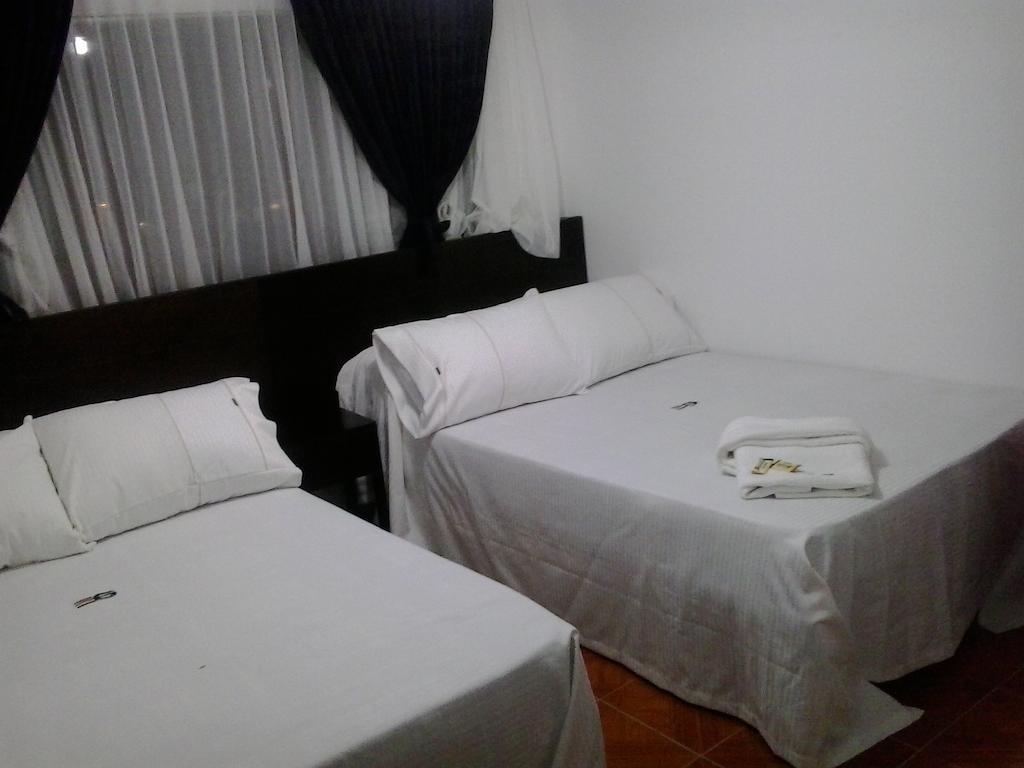 Hotel Casa Gabriela โบโกตา ภายนอก รูปภาพ